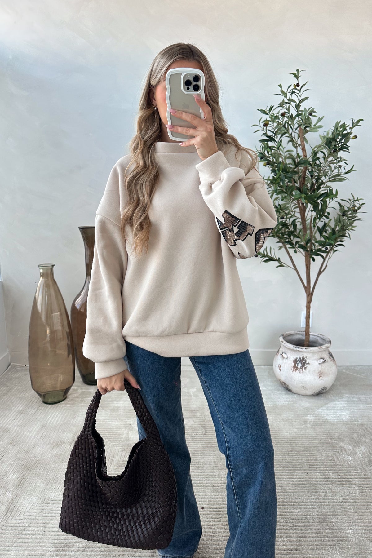 NEWKIE - Beige Crewneck