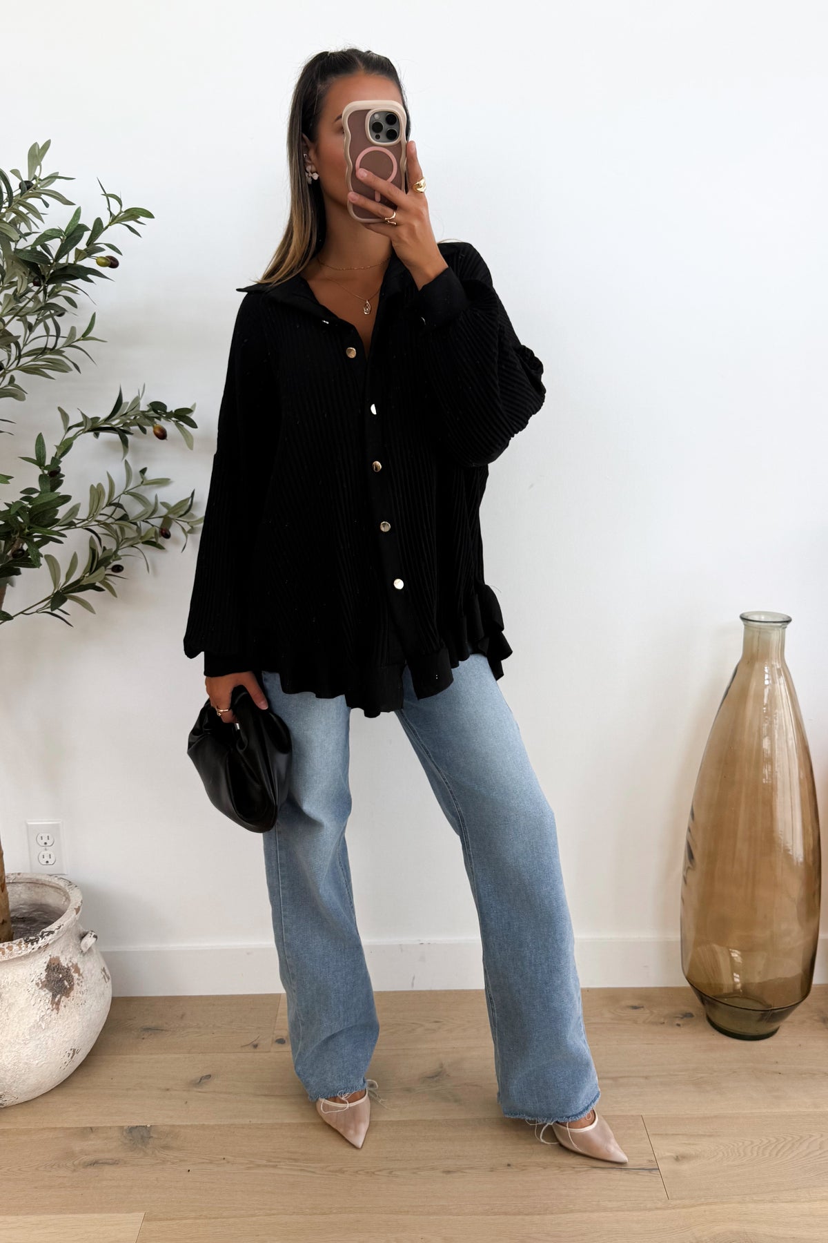 BINETTE - Black Shirt