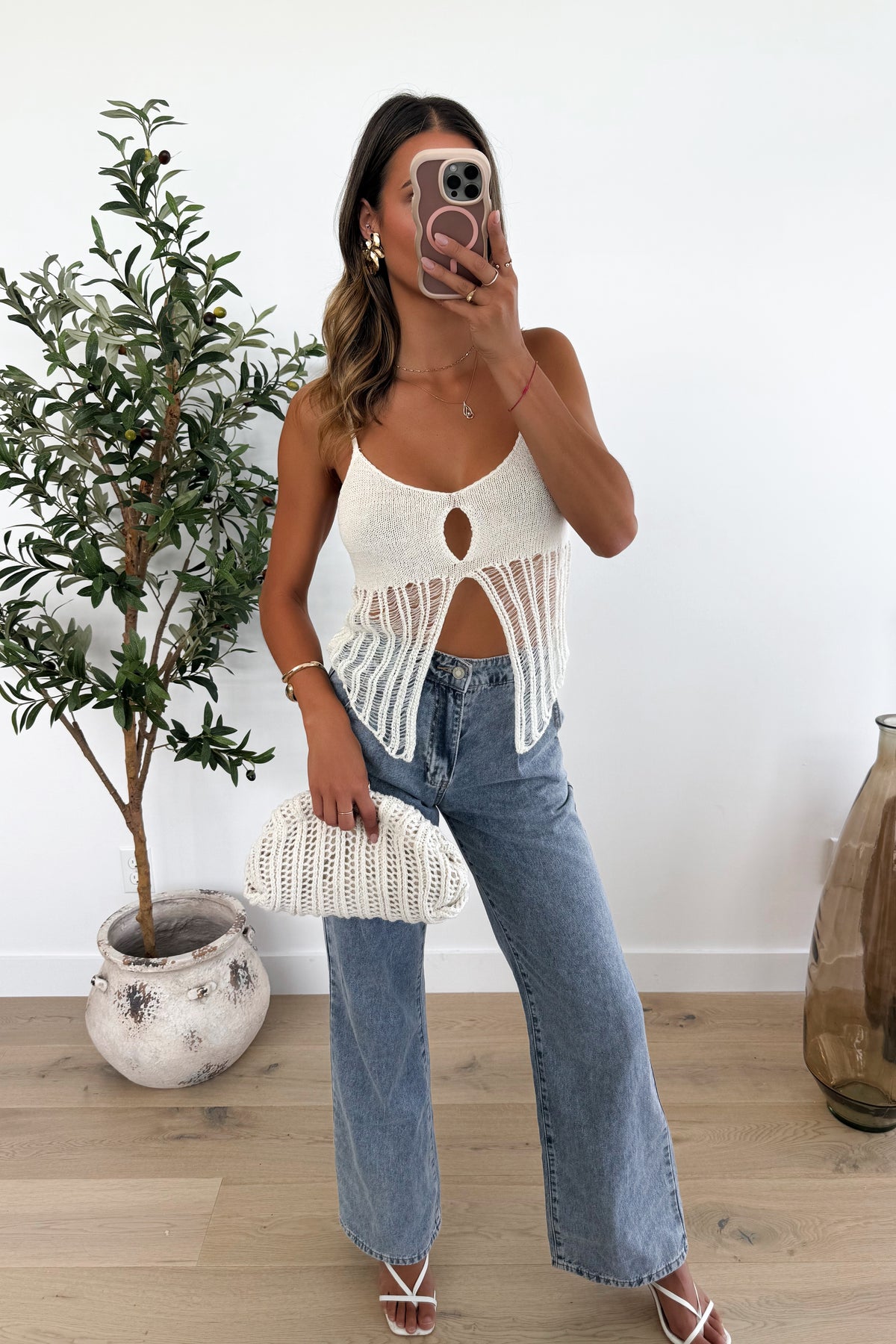 DELICATE - Beige Top
