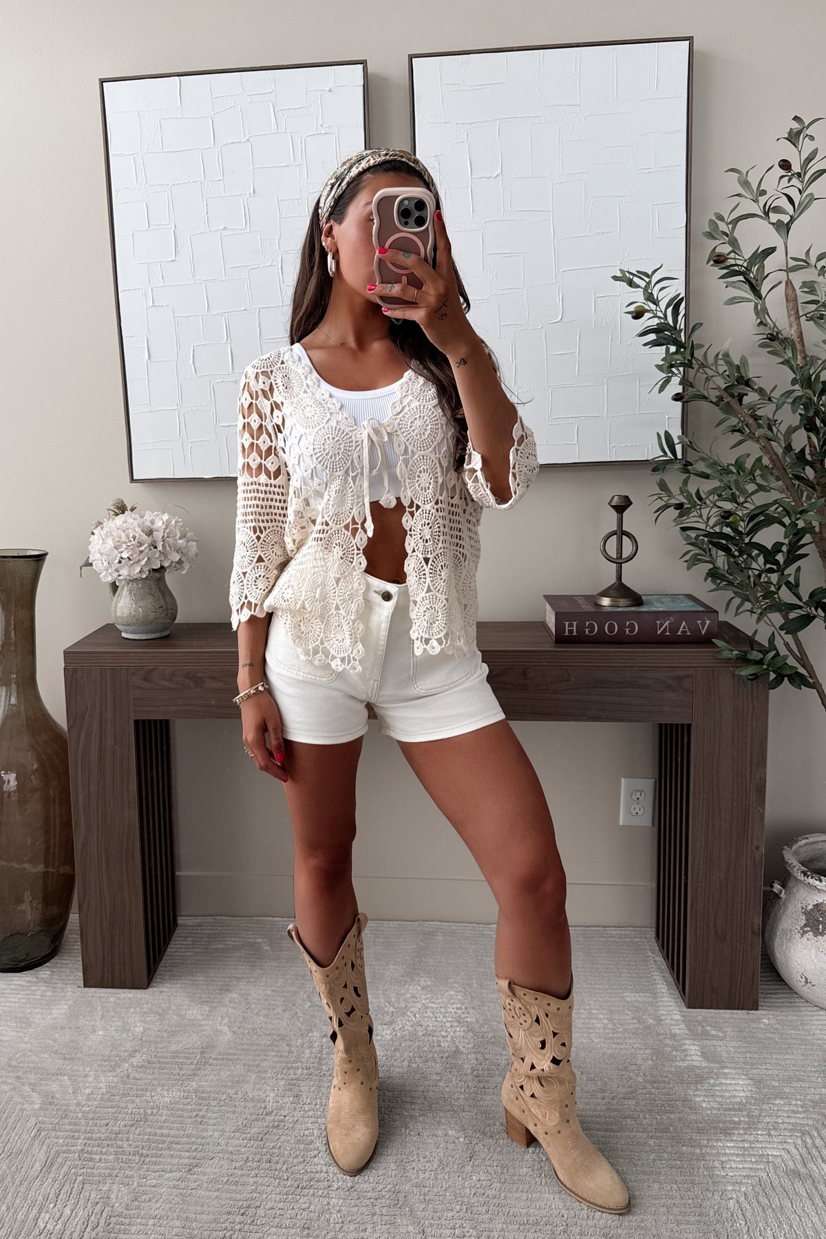 CAPRI - Cream Short