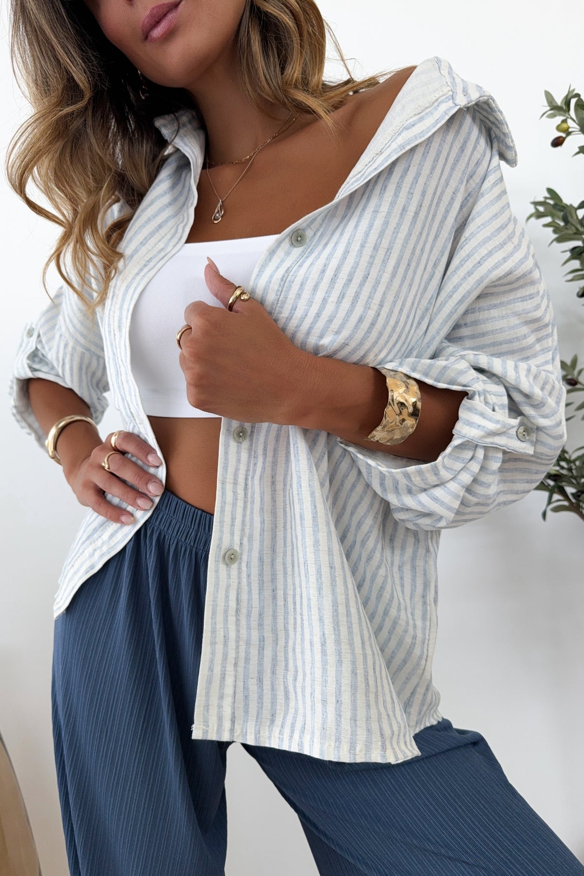 PAMPA - Light Blue Shirt