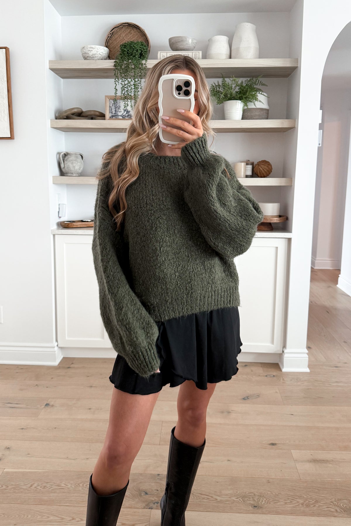 GRENADE - Khaki Sweater