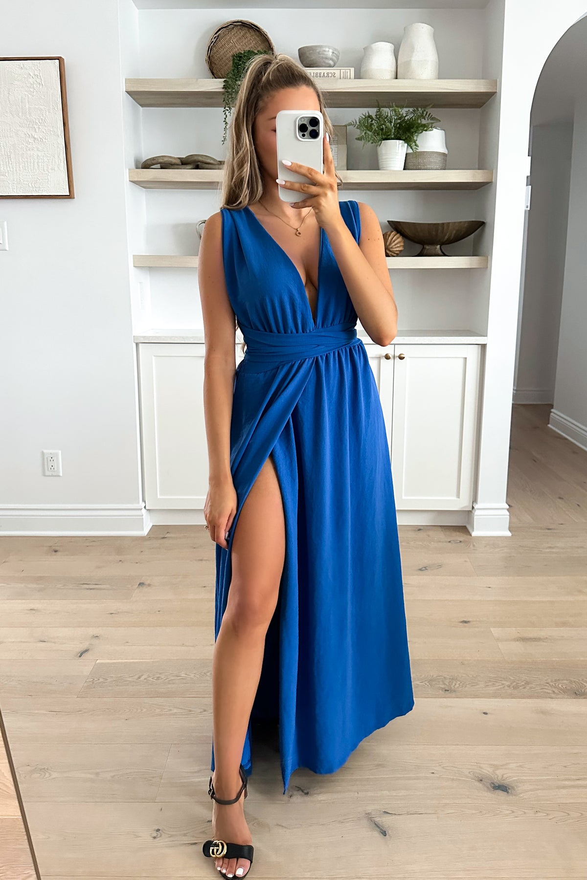 SHAYLA - Blue Dress