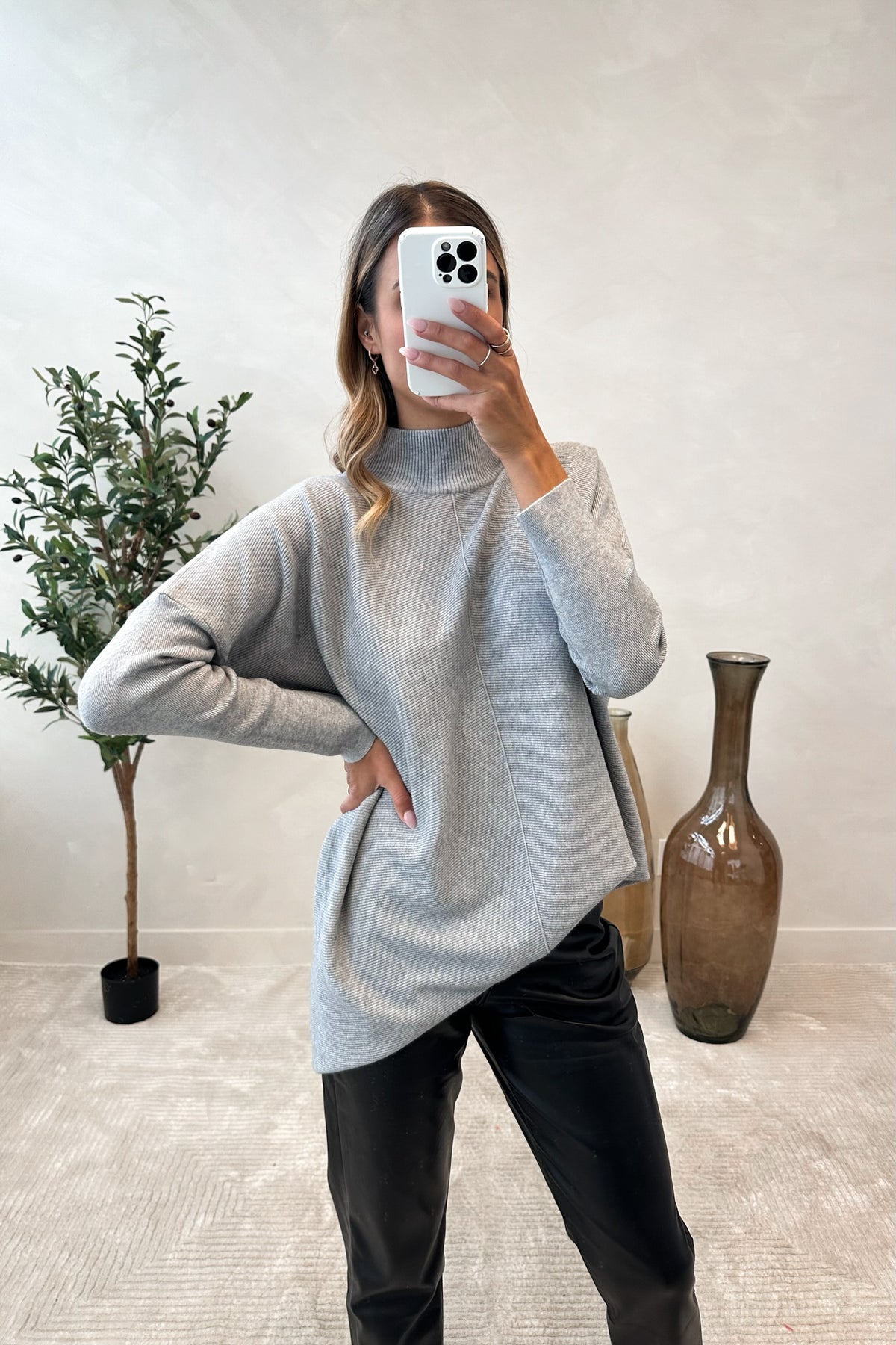 SOFYA - Long Grey Sweater