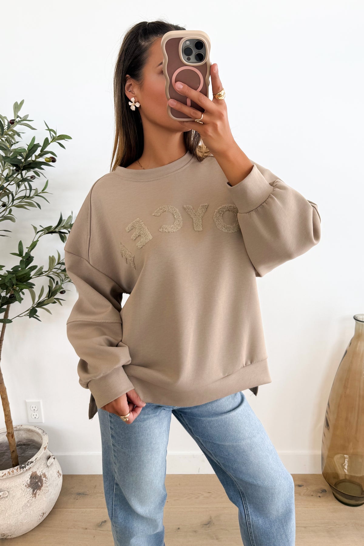 OYCEE - Taupe Top