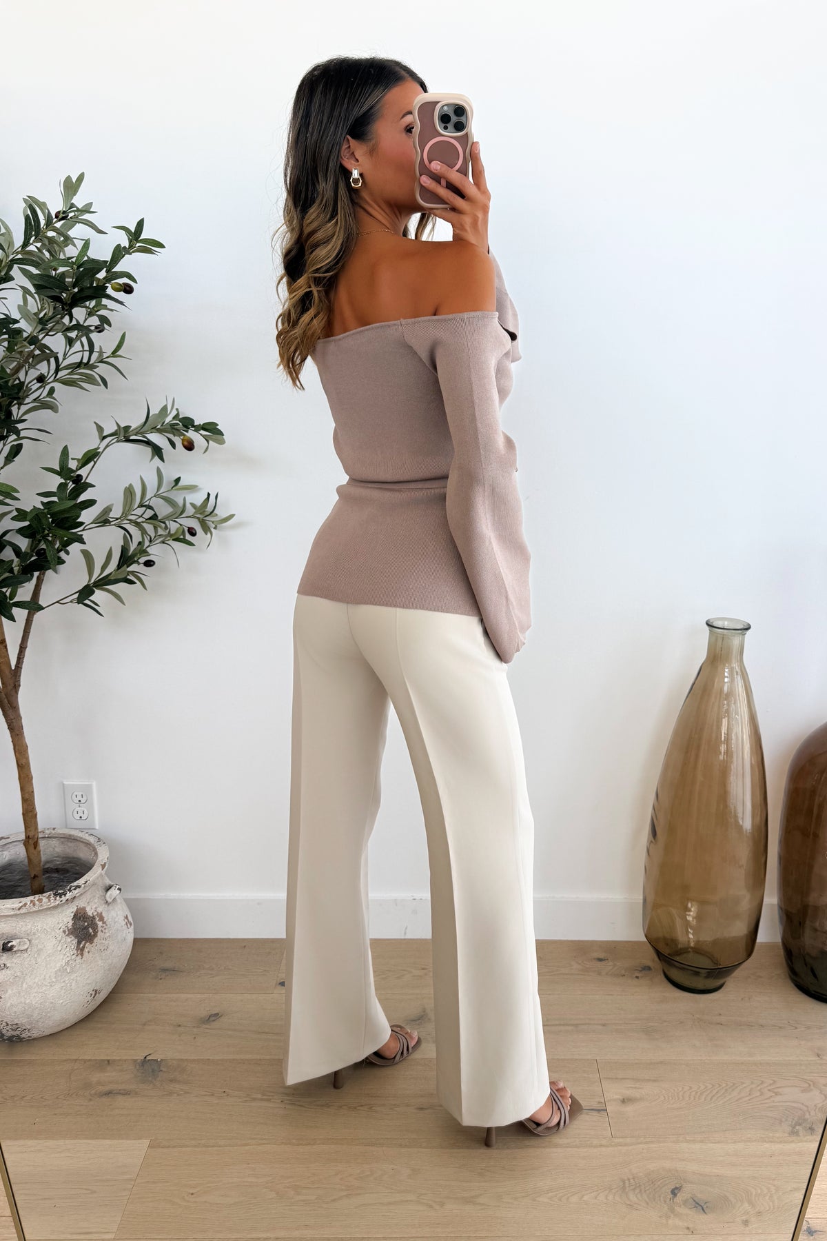 ESTELLE - Taupe Top