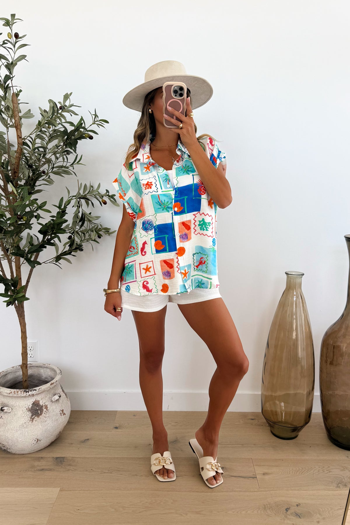 BELIZE - Blue Shirt