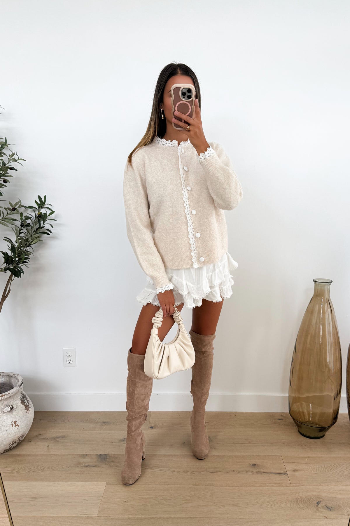 MILIE - Beige Sweater