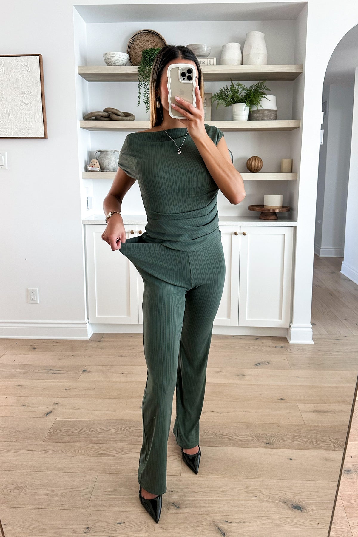 EVELYNA - Khaki Two-Piece Set