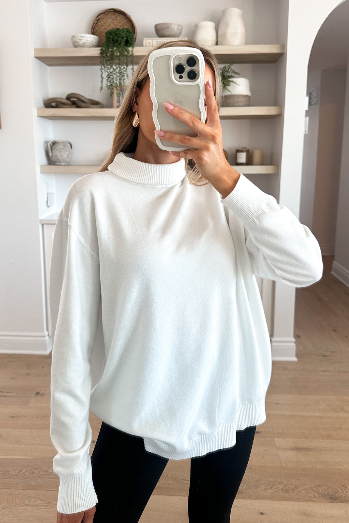 OMY - Cream Turtleneck Sweater