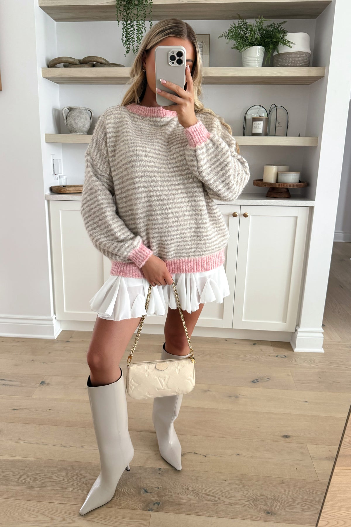 ROSEE - Taupe Pull (PRÉCOMMANDE 2 SEMAINES)
