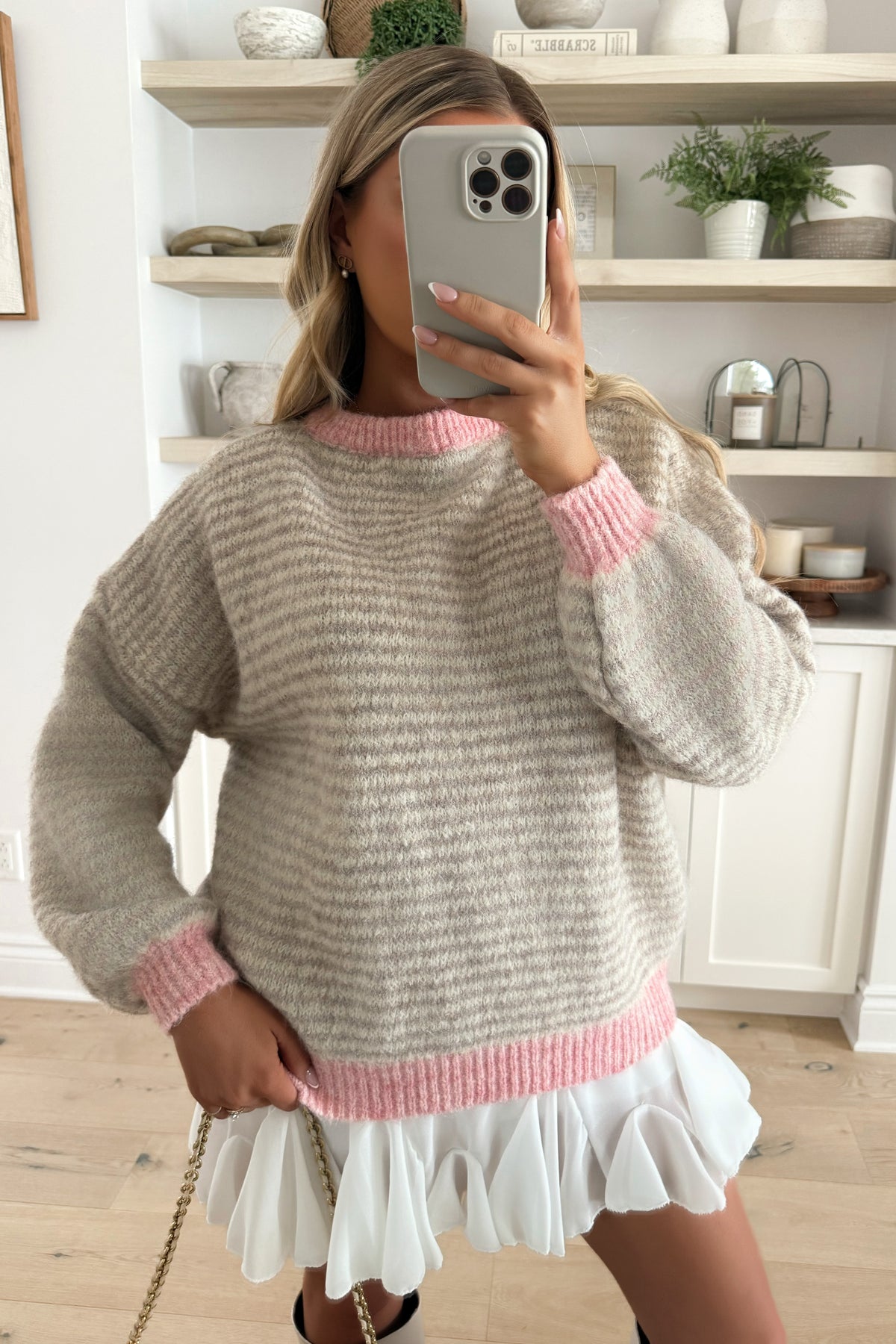 ROSEE - Taupe Pull (PRÉCOMMANDE 2 SEMAINES)