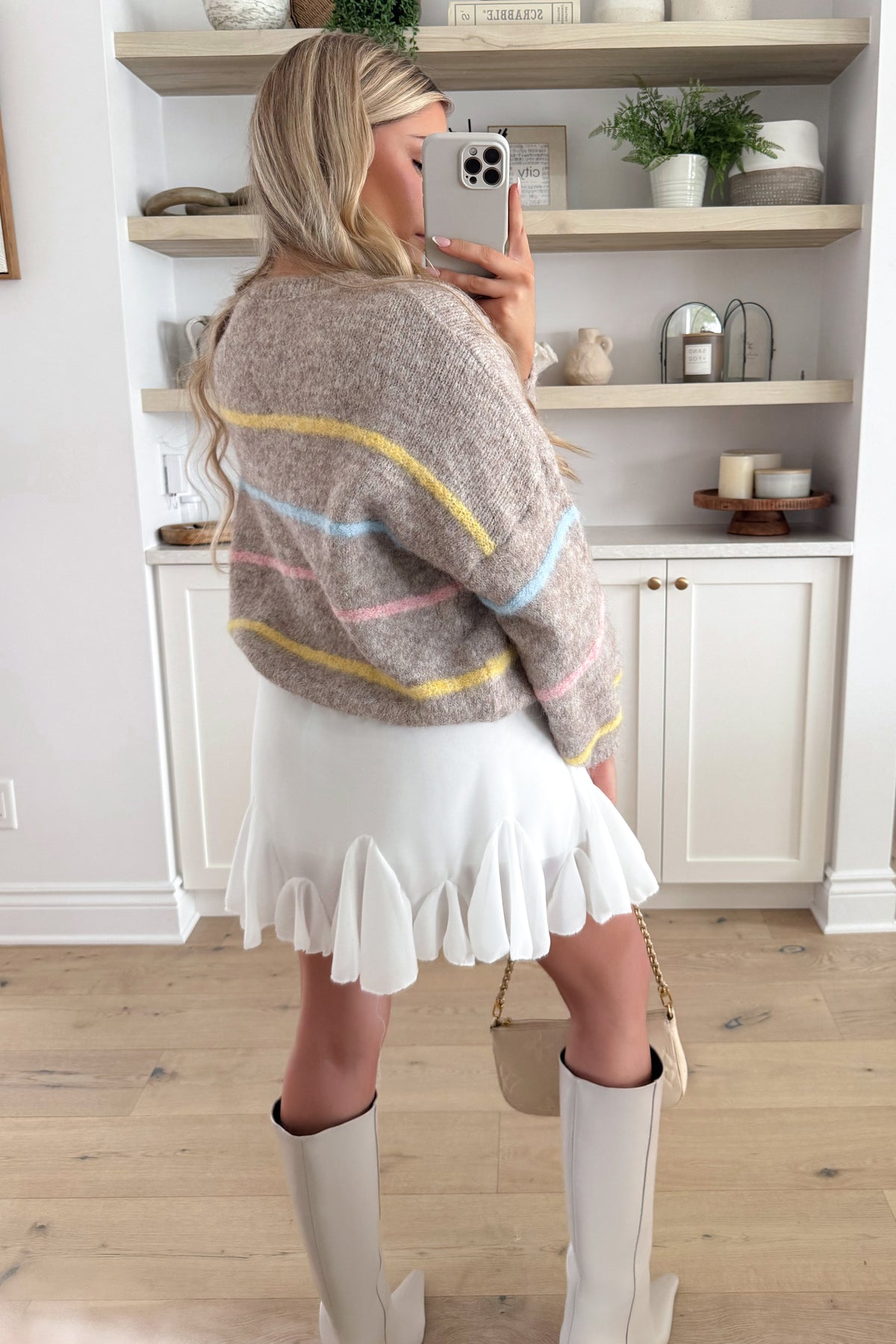 LYANA - Taupe Sweater
