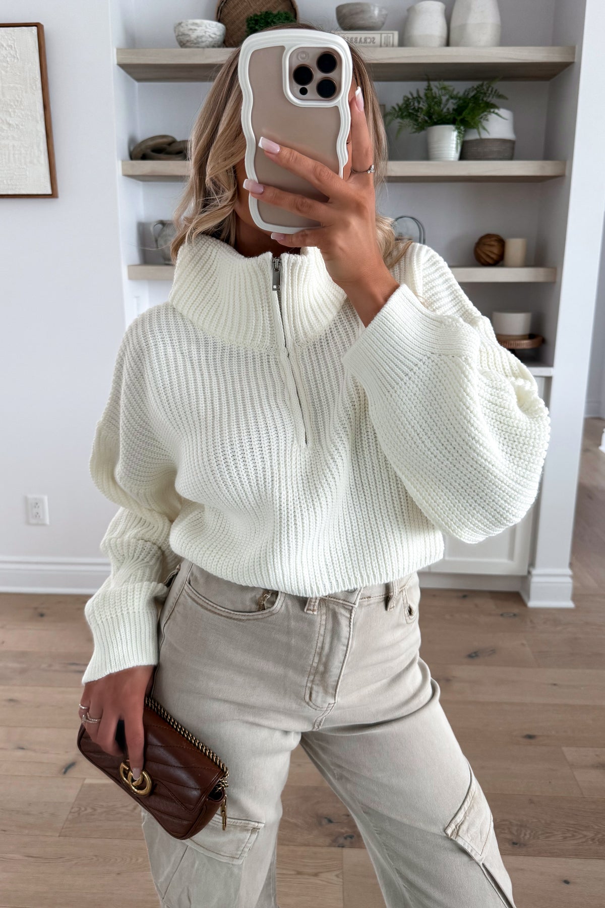 ZAYNE - Cream Crop Top