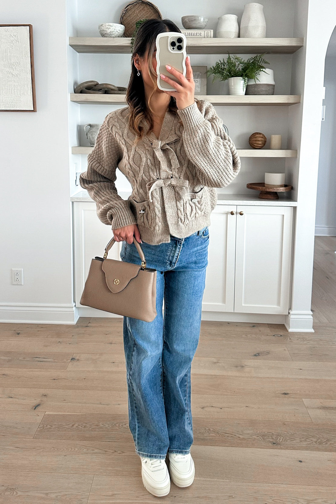 BEAU - Pull avec Boucles / Taupe