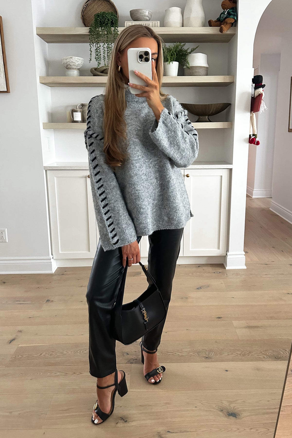 RORY - Grey Sweater