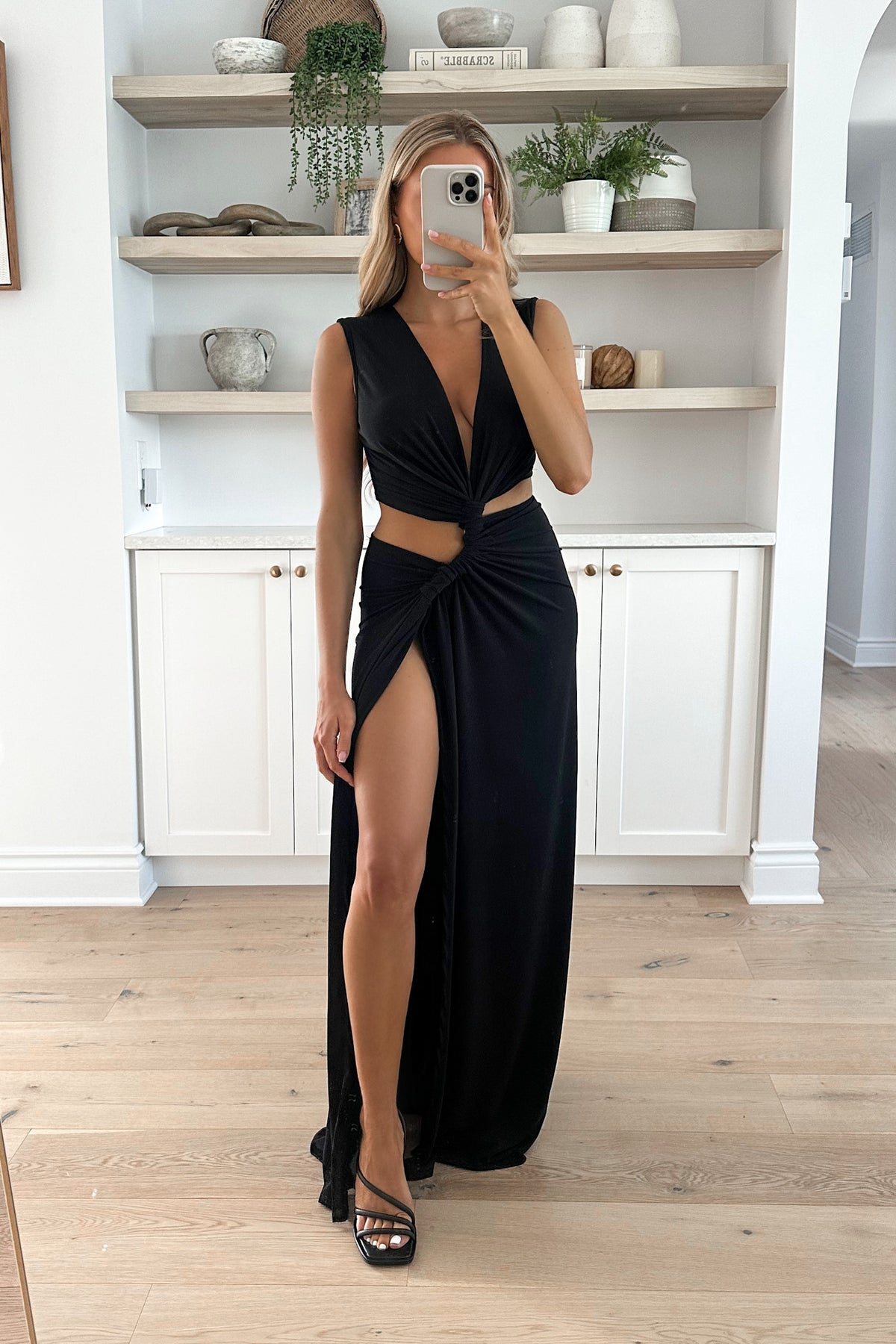 FRANCESKA - Black Maxi Dress